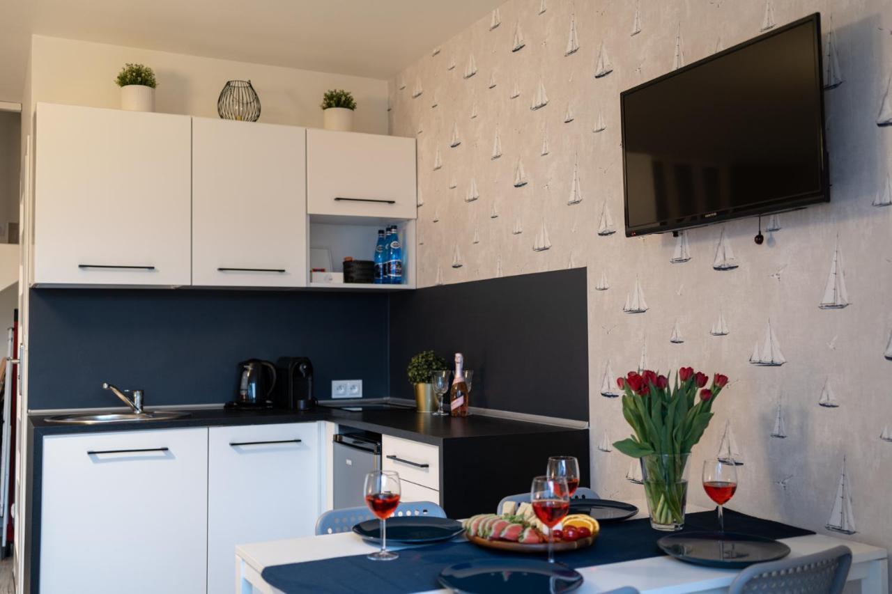 Karwia Marina Apartamenty Eksteriør bilde