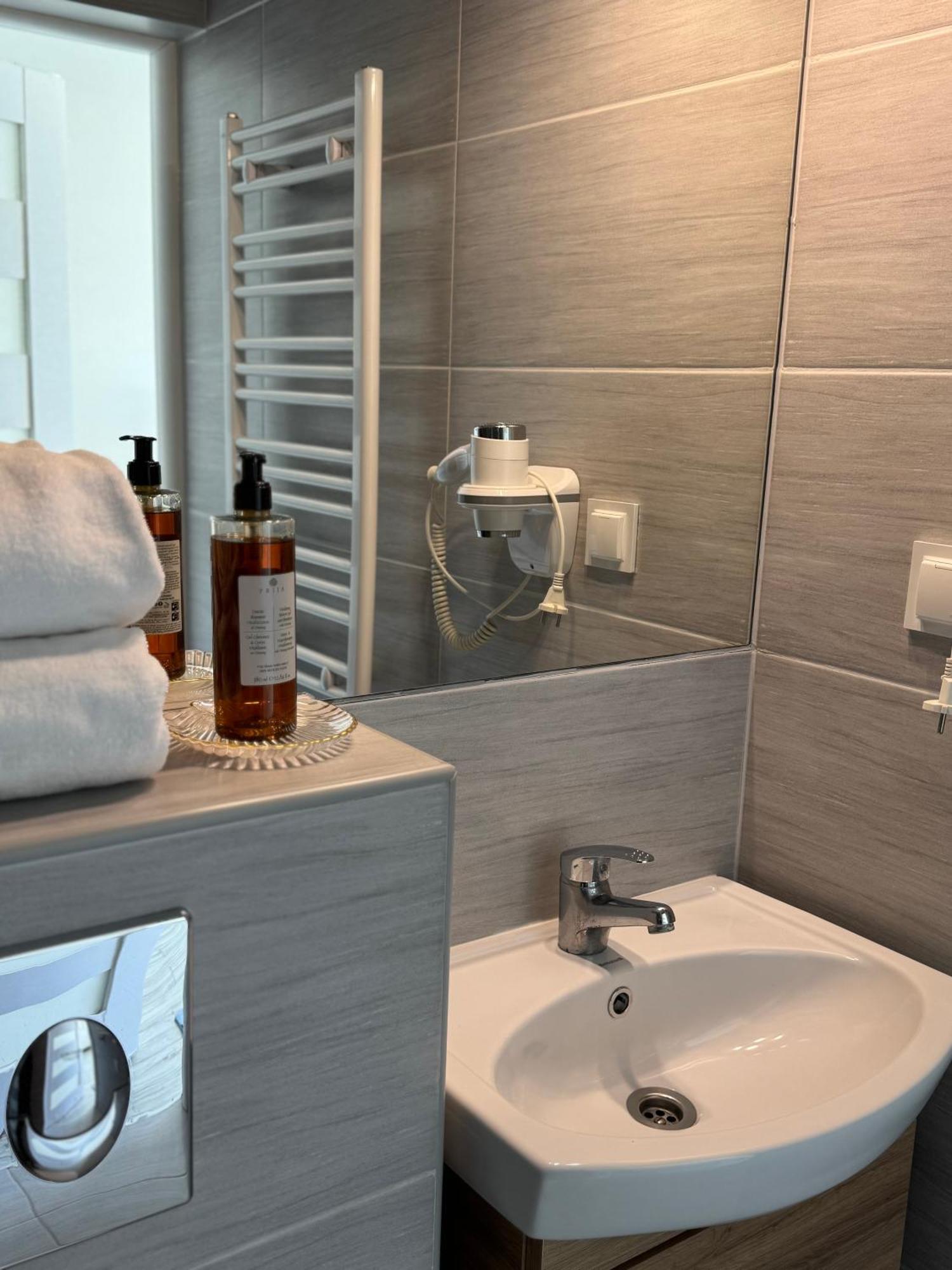 Karwia Marina Apartamenty Eksteriør bilde
